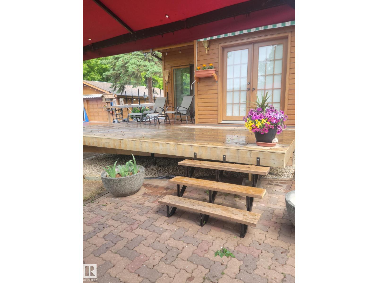 #128 4521 LAKESHORE RD - 40