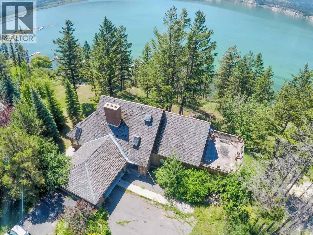 8397 RICHARDSON Crescent - photo 2