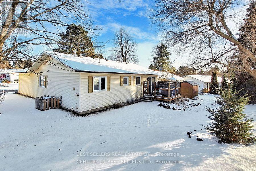 26 TECUMSETH PINES DRIVE - 23
