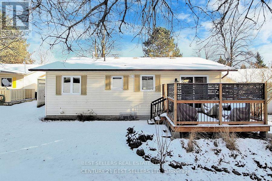 26 TECUMSETH PINES DRIVE - 24