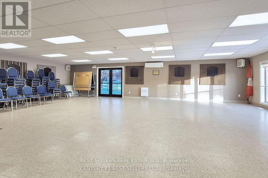 26 TECUMSETH PINES DRIVE - 39