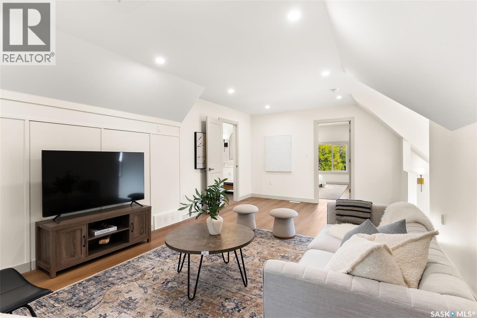 2257 Rae STREET - 29