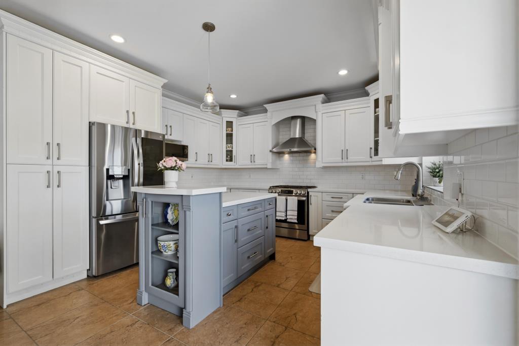 8563 TUPPER BOULEVARD, Mission