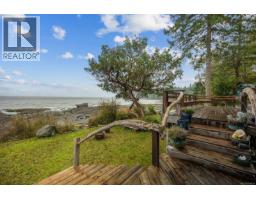 Bedroom - 3495 Harwood Rd, Hornby Island, BC V0R1Z0 Photo 10