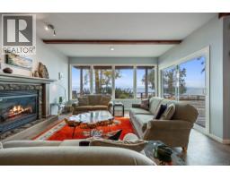 Ensuite - 3495 Harwood Rd, Hornby Island, BC V0R1Z0 Photo 13
