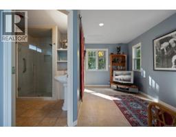 3495 Harwood Rd, Hornby Island, BC V0R1Z0 Photo 27