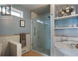 3495 Harwood Rd, Hornby Island, BC V0R1Z0 Photo 28