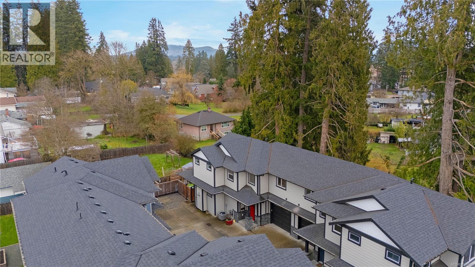 5869 Deuchars Dr, Duncan