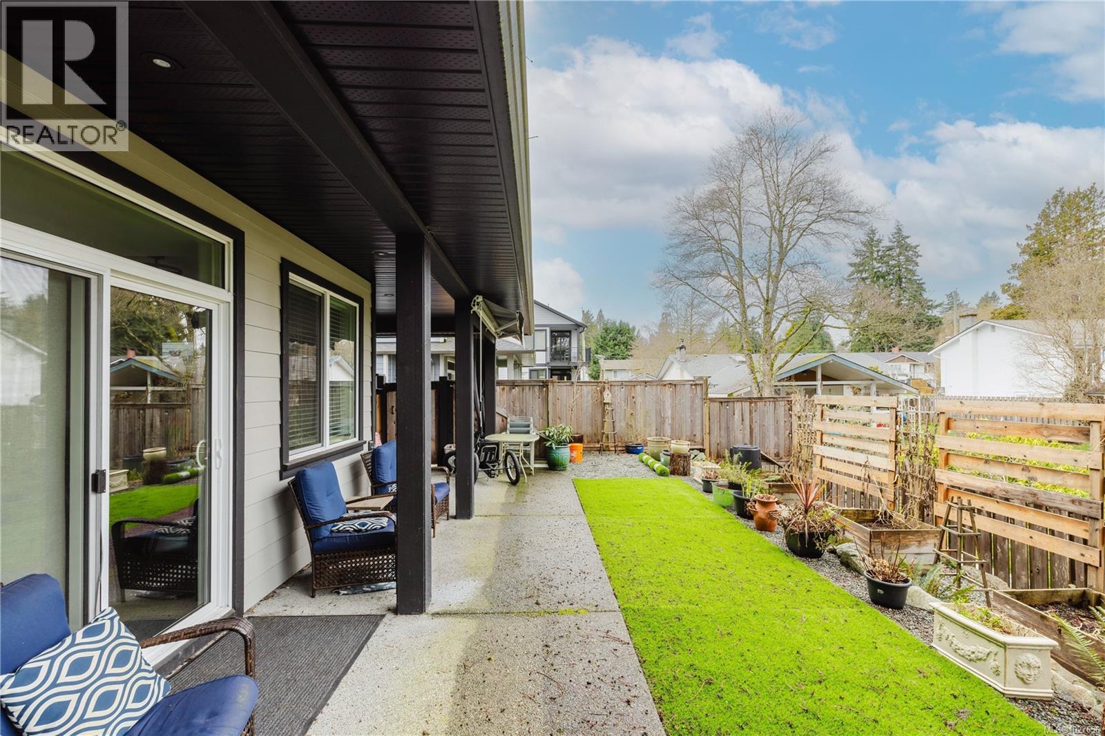 5869 Deuchars Dr, Duncan