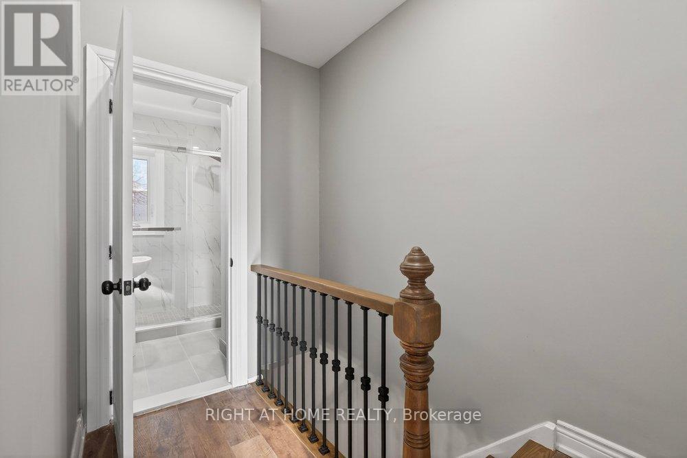 141 RAY STREET N - 20