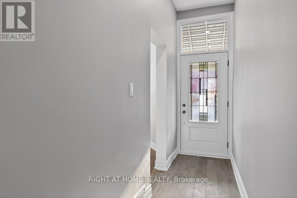 141 RAY STREET N - 3