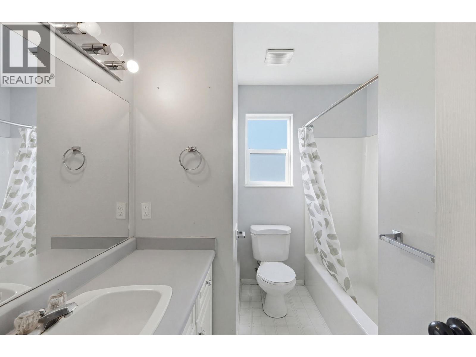  McLennan Crescent, Kelowna