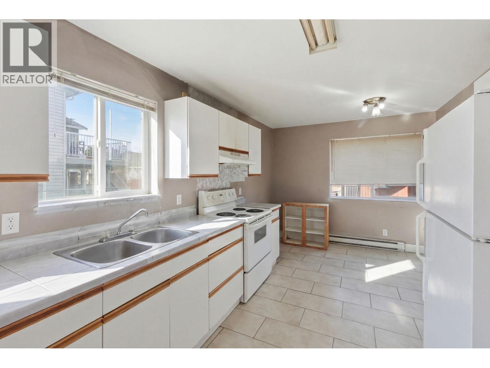  McLennan Crescent, Kelowna