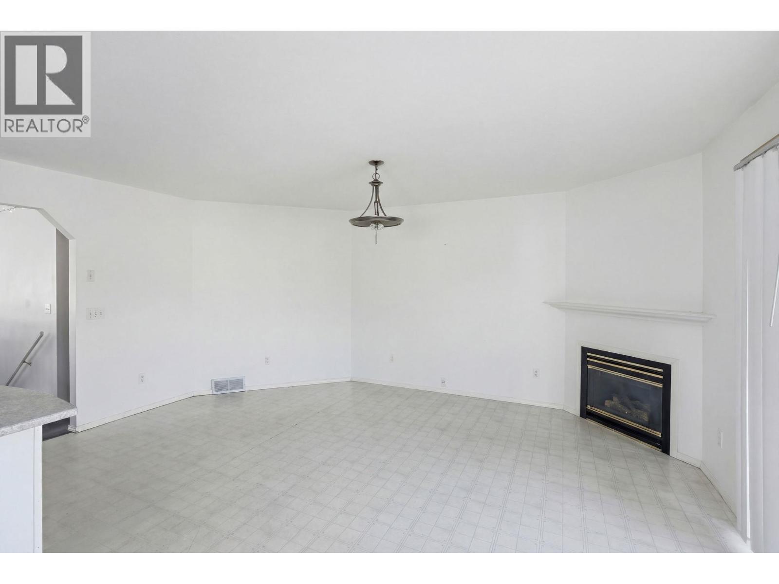  McLennan Crescent, Kelowna