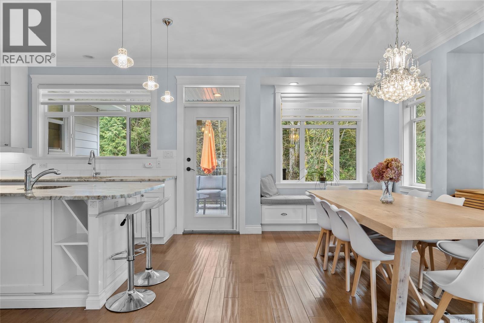 2486 GLENDOIK WAY - 17