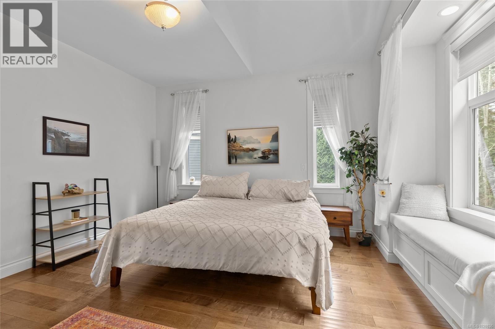 2486 GLENDOIK WAY - 21