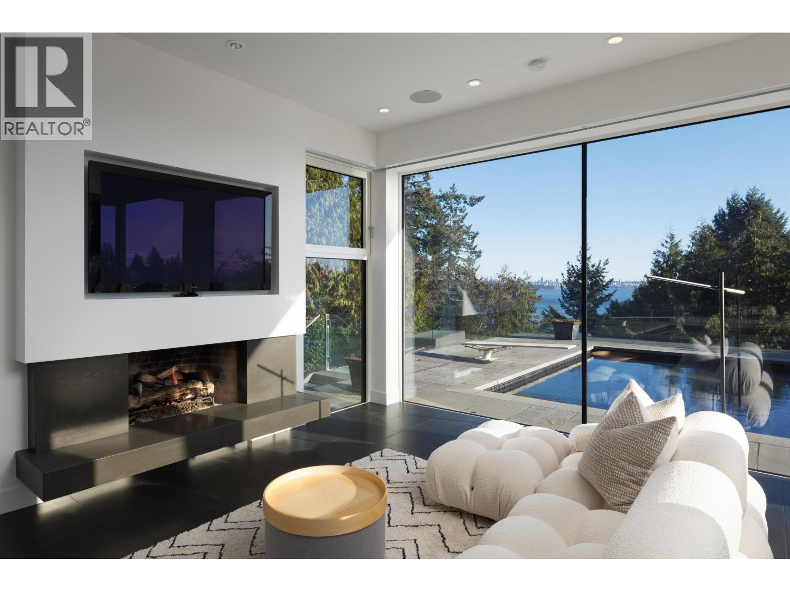 3460 ROCKVIEW PLACE, West Vancouver