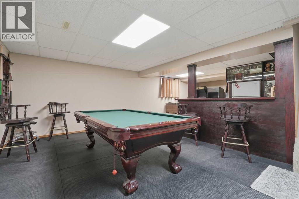 Single Family House for Sale in  Coral Keys Drive NE Coral Springs Calgary 