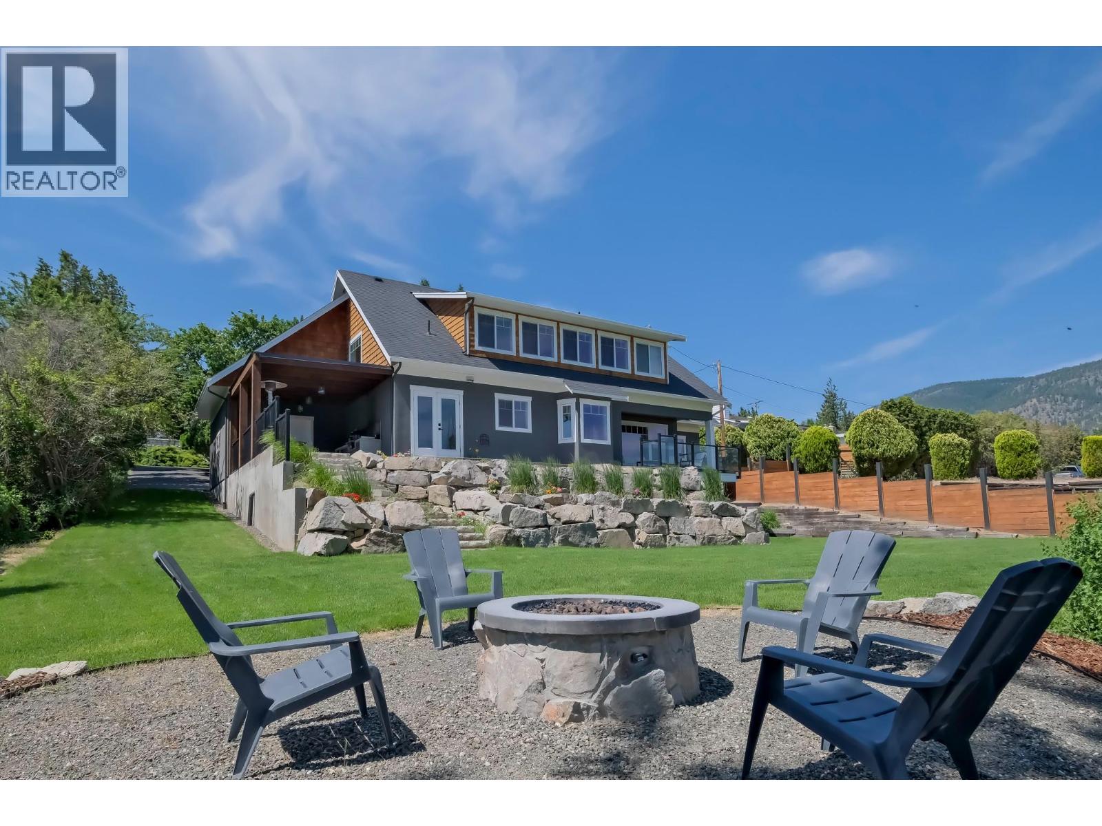  552 PINEVIEW Drive, Kaleden