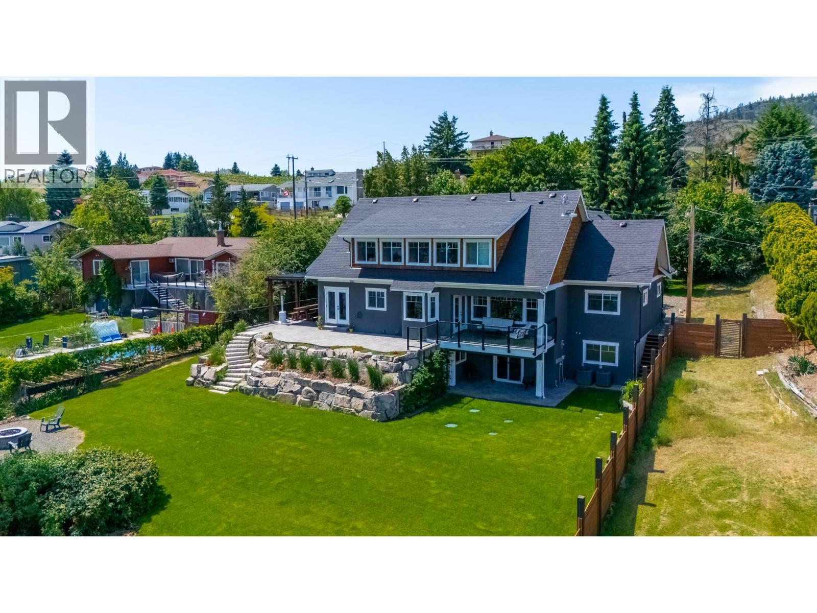  552 PINEVIEW Drive, Kaleden