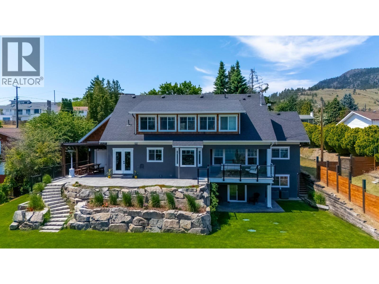  552 PINEVIEW Drive, Kaleden