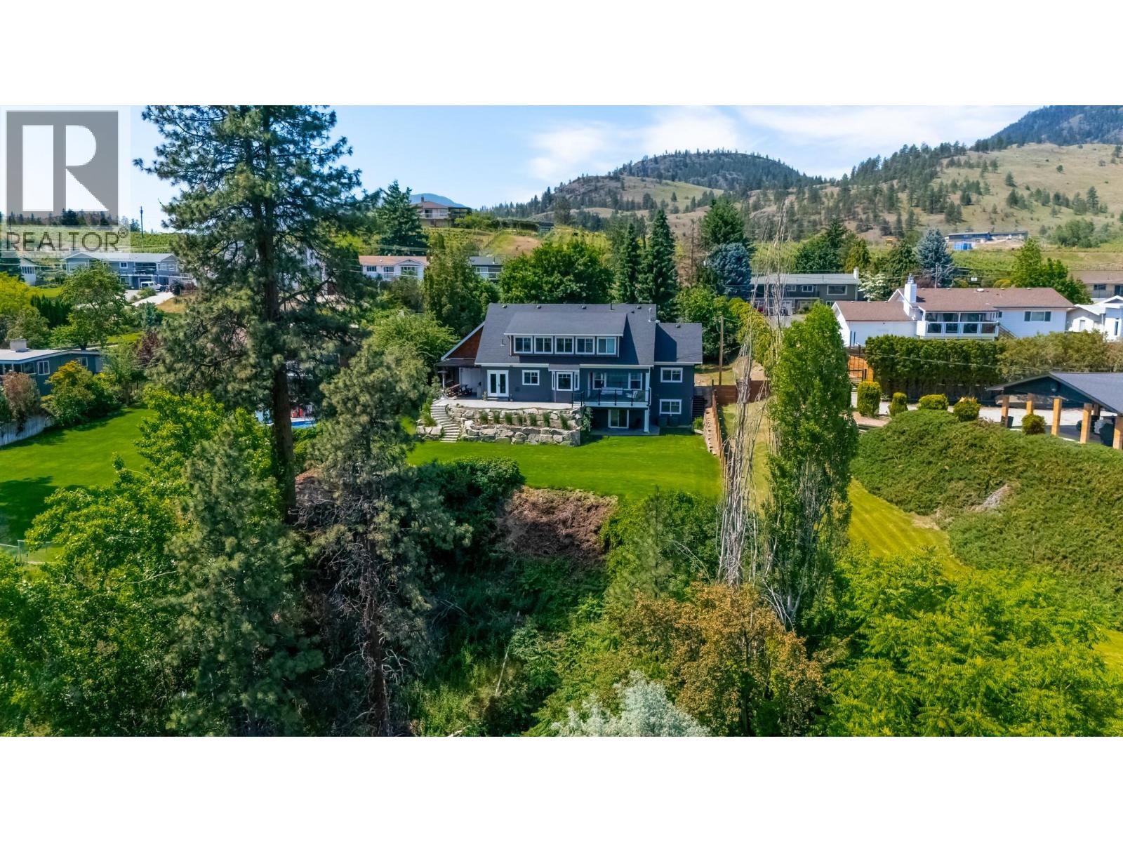  552 PINEVIEW Drive, Kaleden