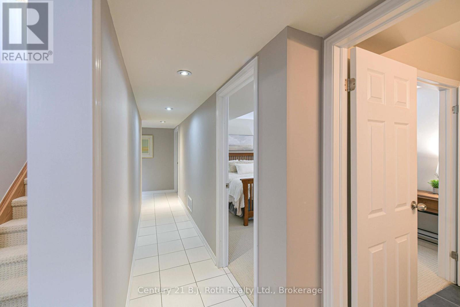 3319 BEACH CLUB BOULEVARD - 33