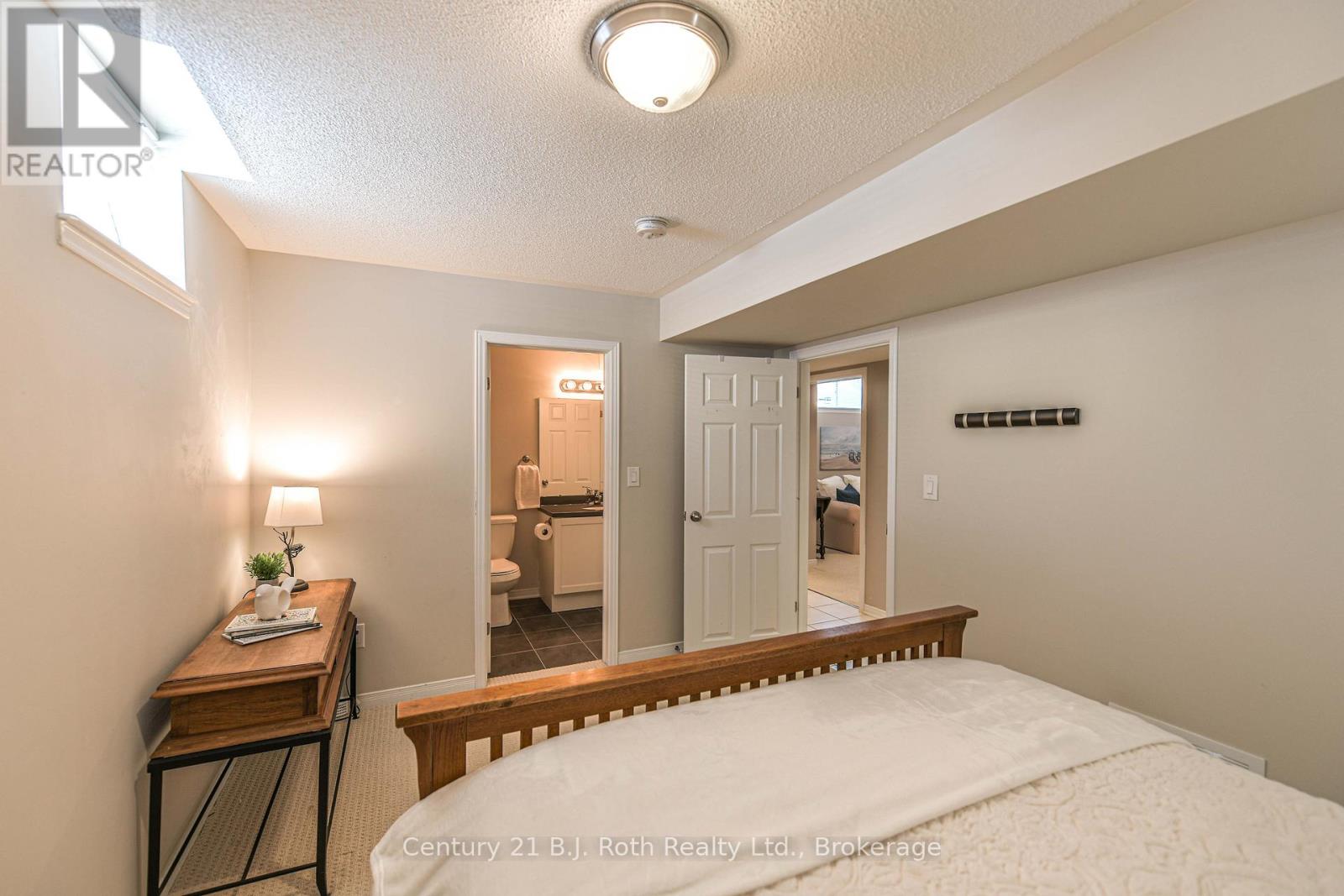 3319 BEACH CLUB BOULEVARD - 35
