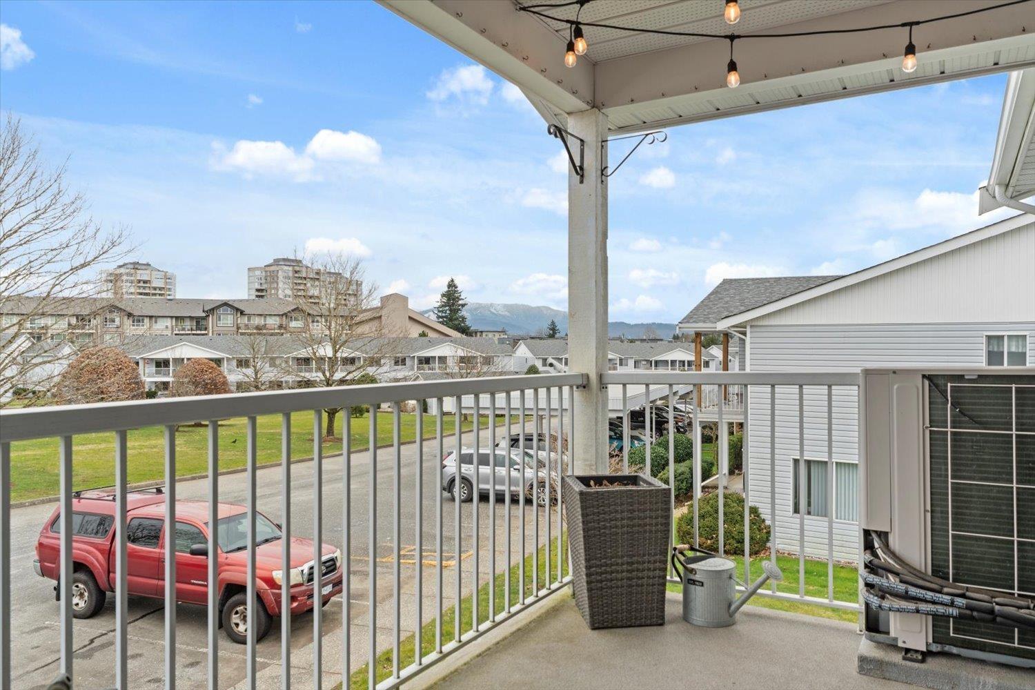 220 32691 GARIBALDI DRIVE, Abbotsford