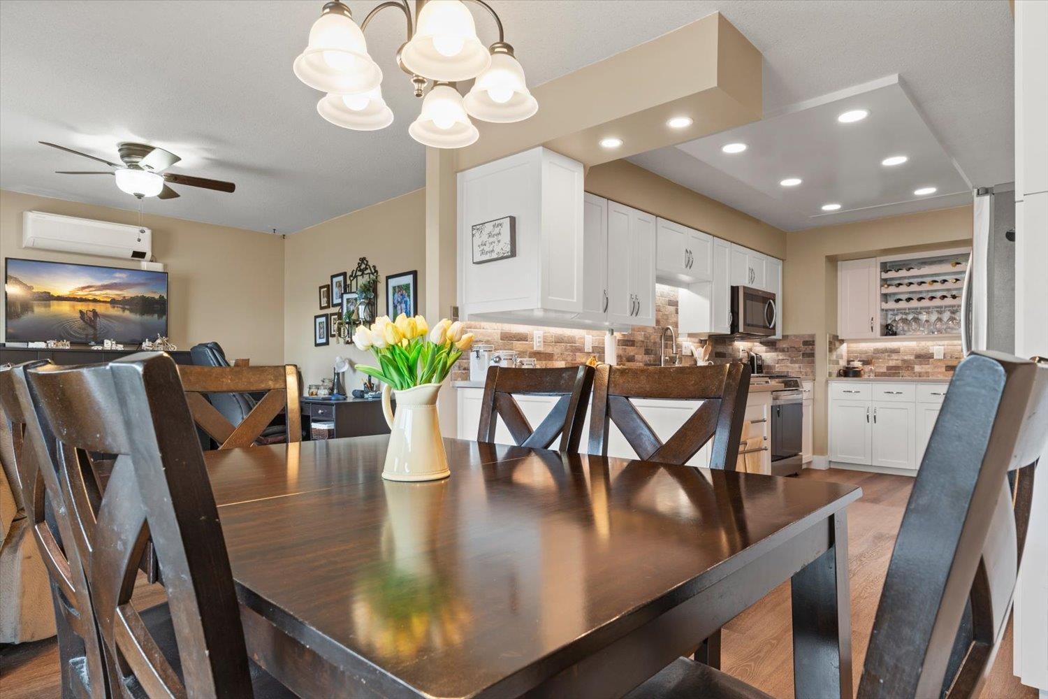 220 32691 GARIBALDI DRIVE, Abbotsford