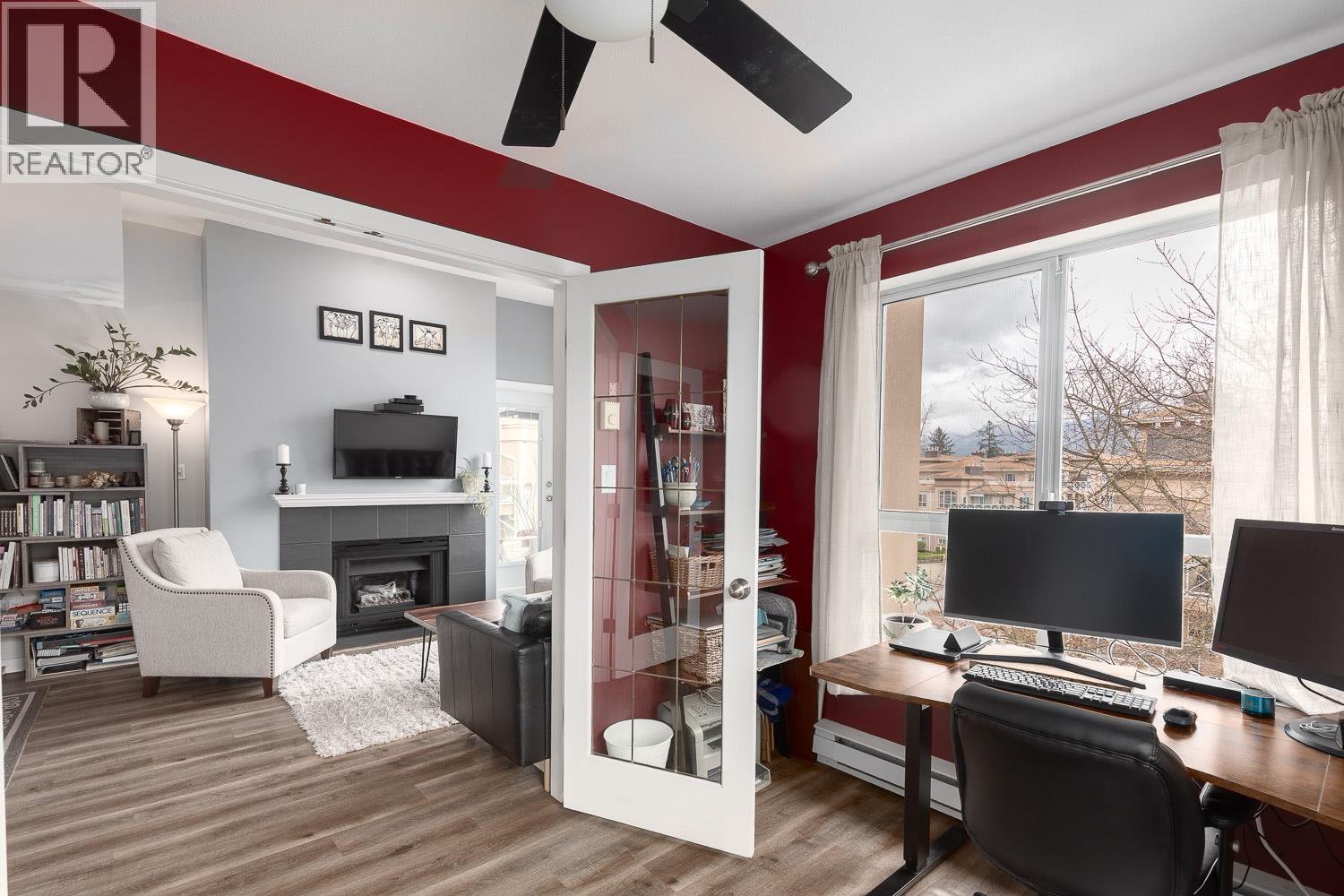 402 2559 PARKVIEW LANE, Port Coquitlam