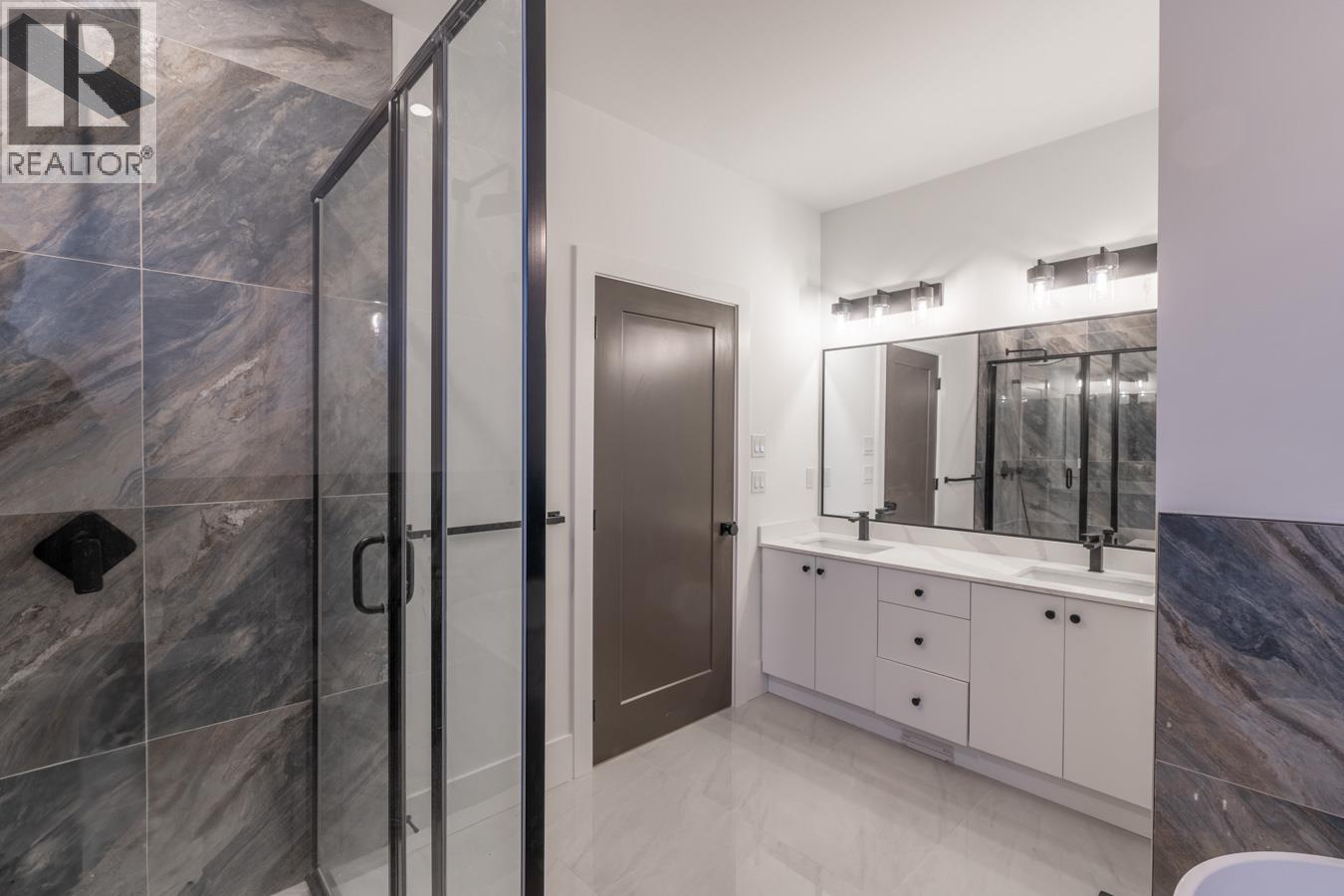 181 Holloway Drive - 25
