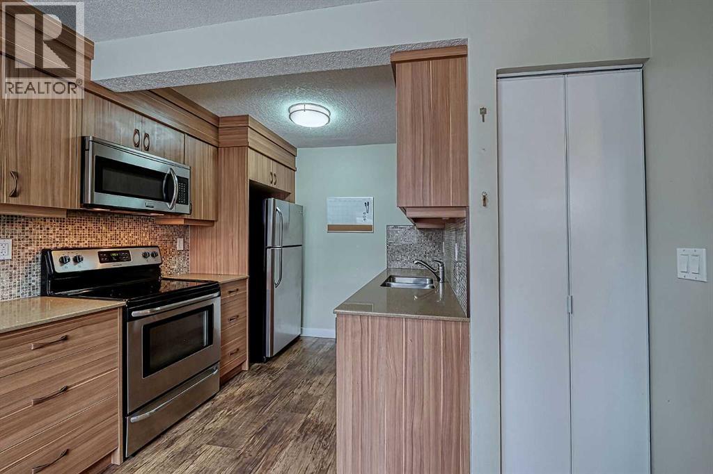 Single Family House for Sale in    Avenue NE Marlborough Park Calgary 