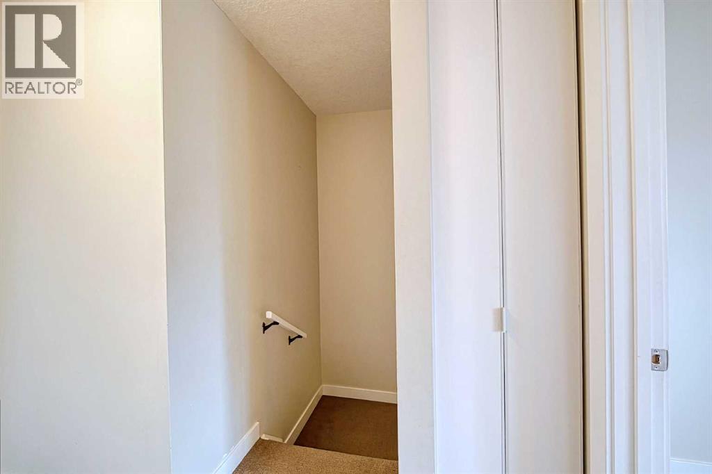 Single Family House for Sale in    Avenue NE Marlborough Park Calgary 