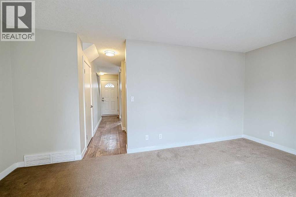 Single Family House for Sale in    Avenue NE Marlborough Park Calgary 