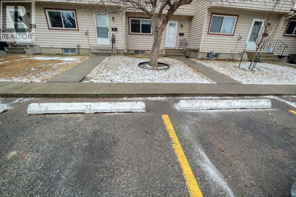 Single Family House for Sale in    Avenue NE Marlborough Park Calgary 