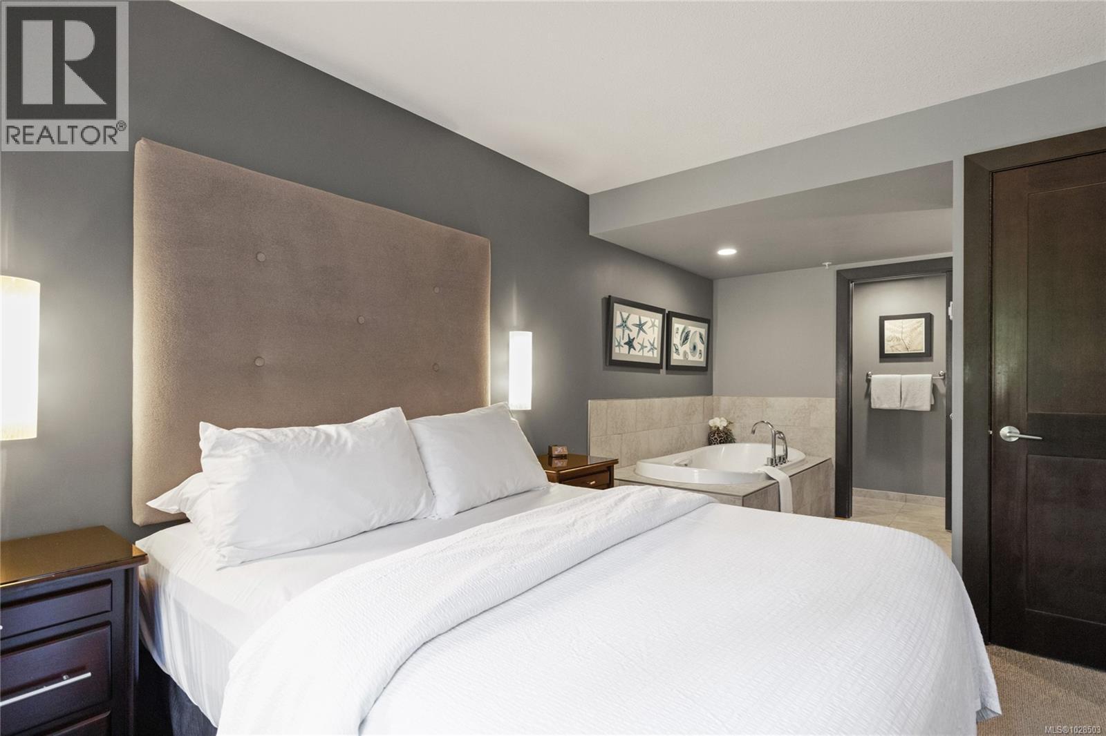 212 (SA1) 1175 Resort Dr, Parksville