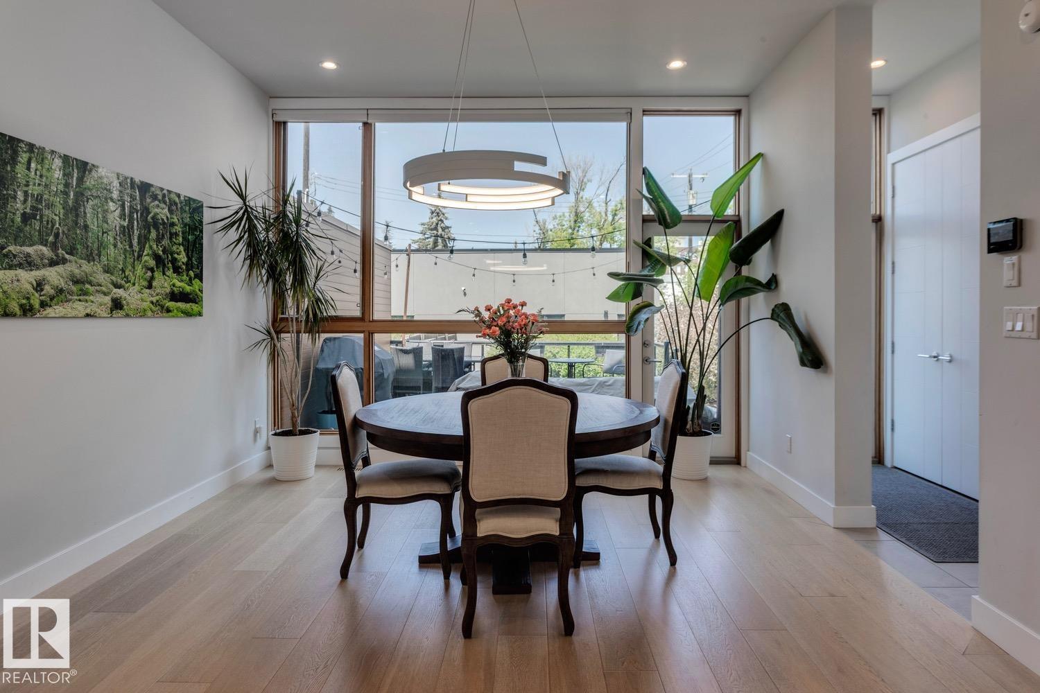 12420 103 AV NW, Edmonton