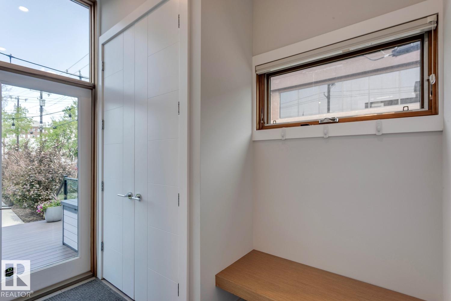 12420 103 AV NW - 11