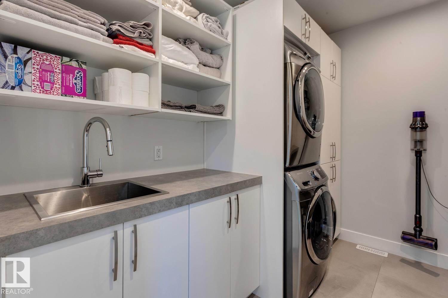 12420 103 AV NW, Edmonton