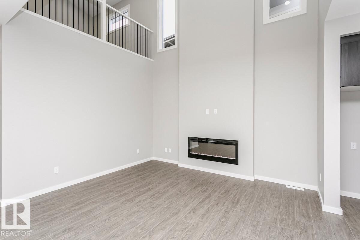 324 173 AV NW - 4