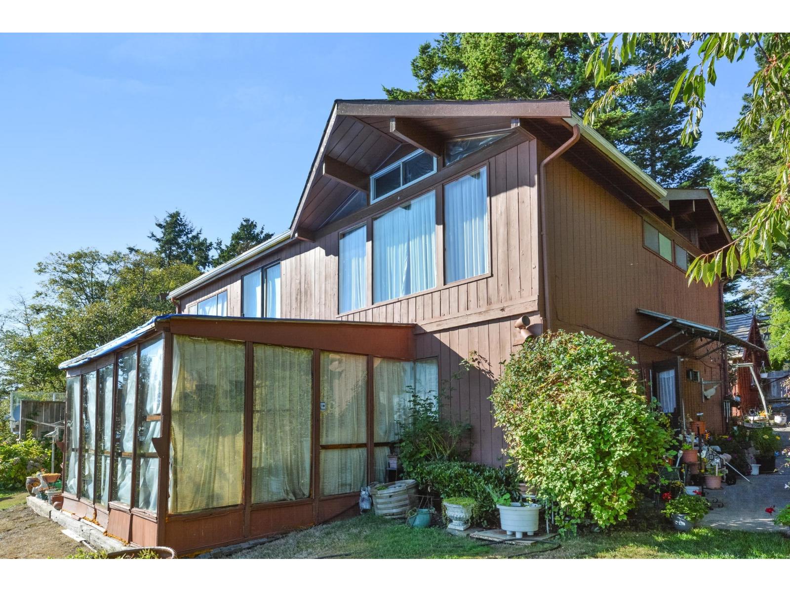 12816 13 AVENUE, Surrey