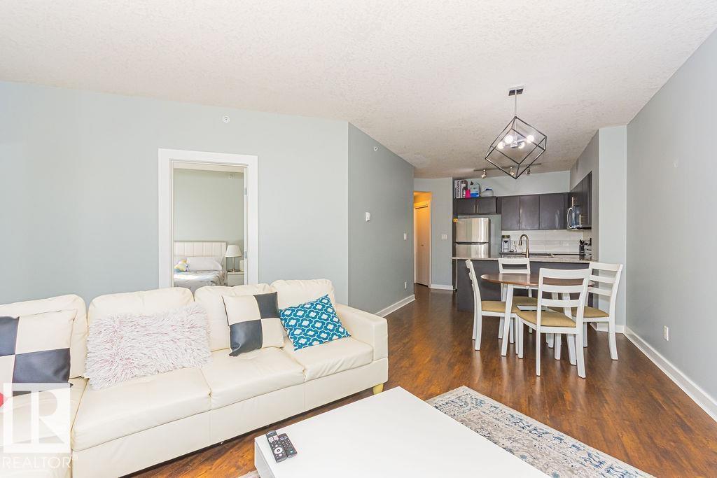 #1404 10152 104 ST NW - 13