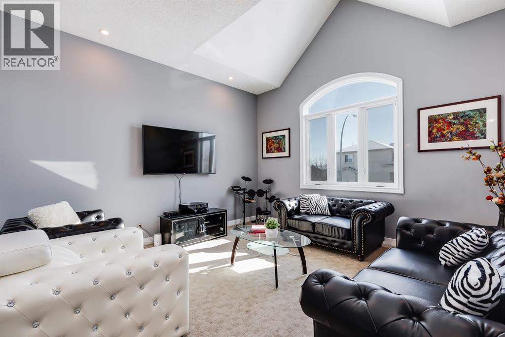 Single Family House for Sale in  Hidden Ranch Crescent NW Hidden Valley Calgary 