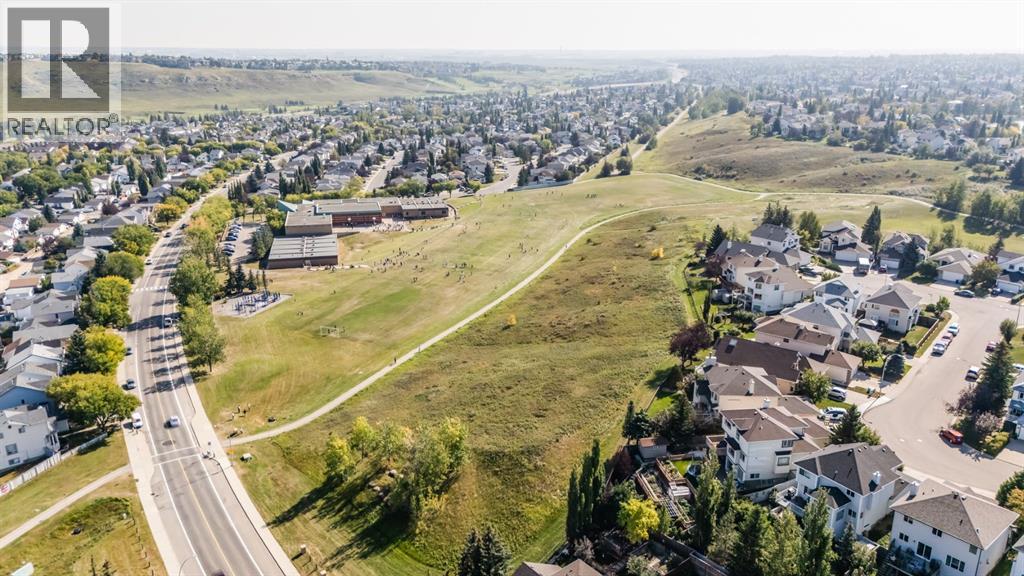 Single Family House for Sale in  Hidden Ranch Crescent NW Hidden Valley Calgary 