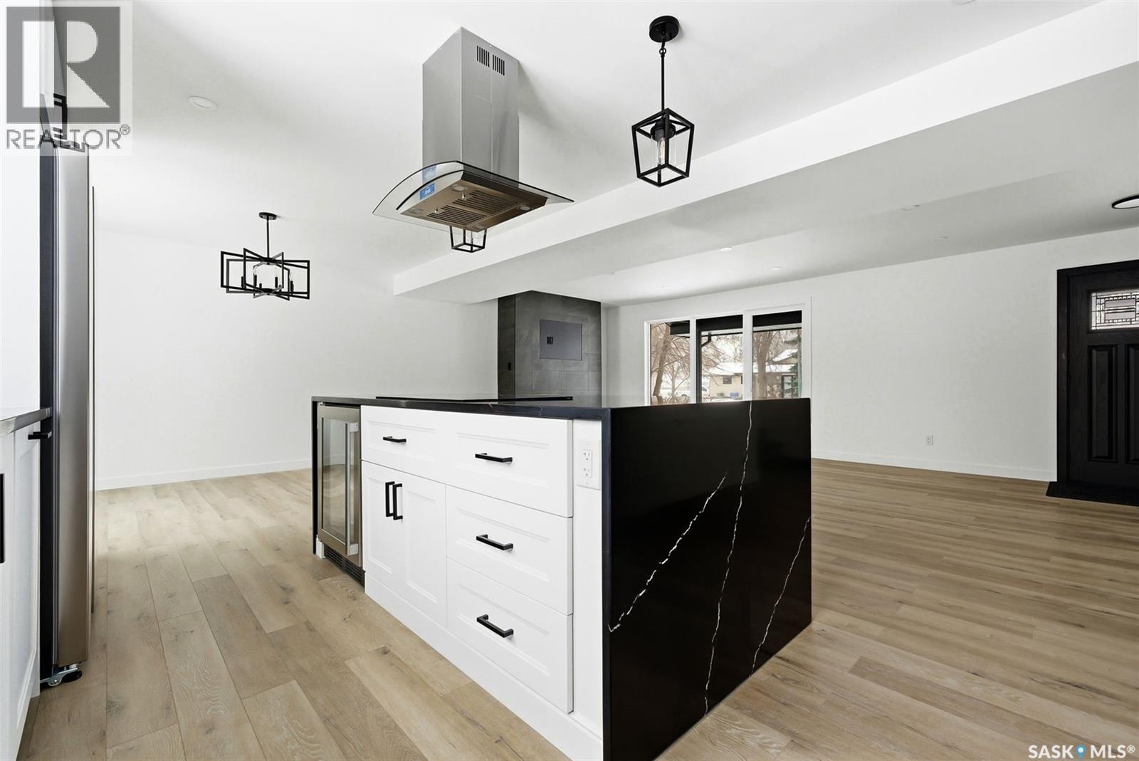 Single Family House 2 Level for Sale in  Thatcher ROAD Regina 