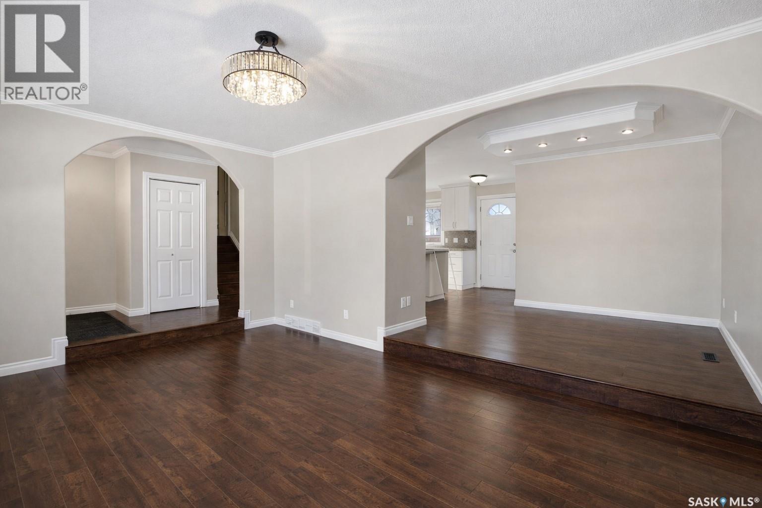 Single Family House for Sale in  Meglund PLACE Saskatoon 