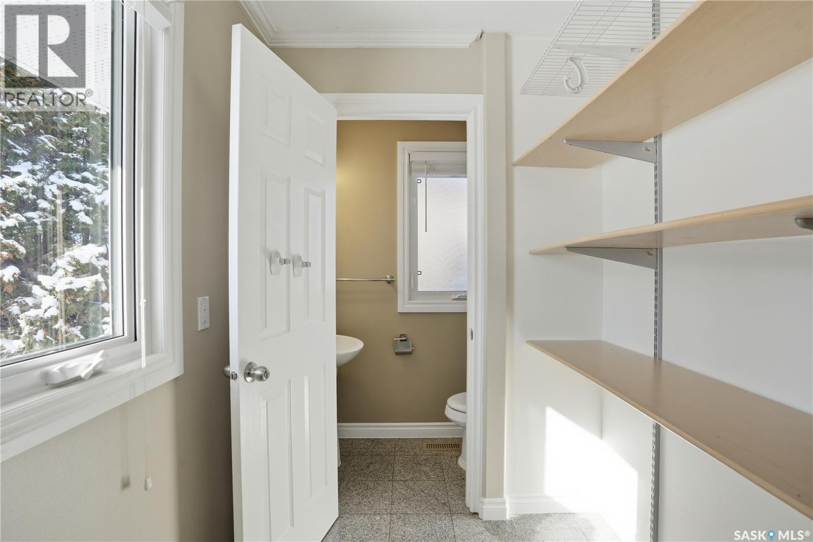 Single Family House for Sale in  Meglund PLACE Saskatoon 