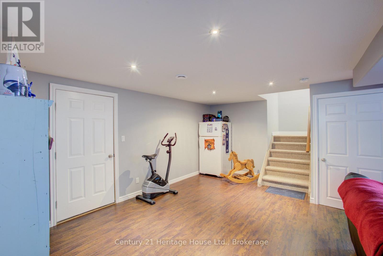 323237 DURHAM ROAD E, West Grey, Ontario, N0G1R0 — Photo 32