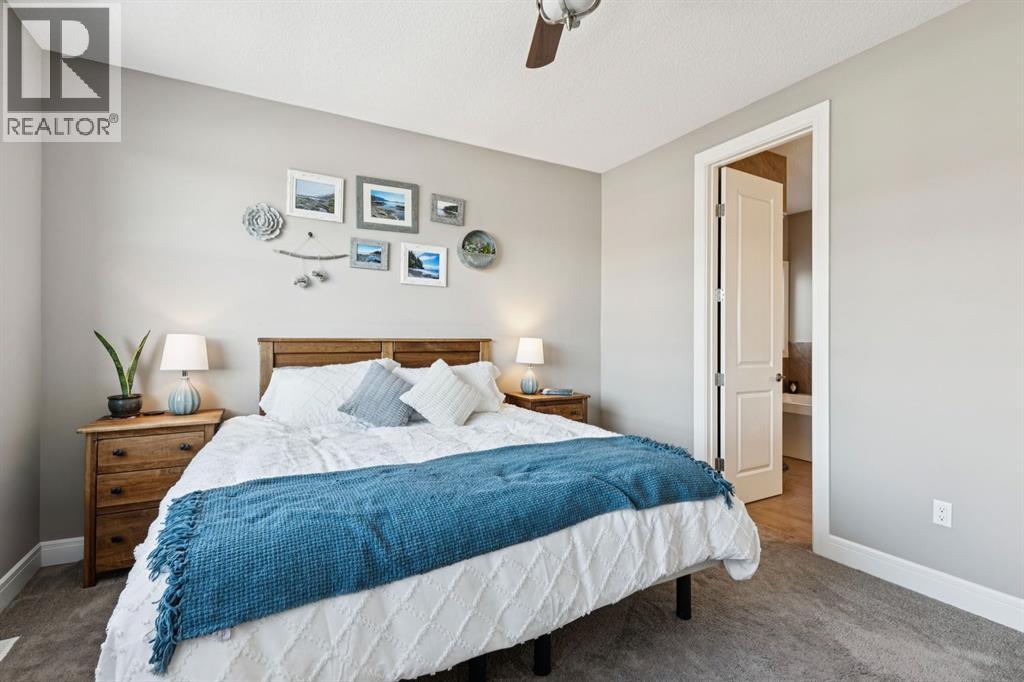 Single Family House for Sale in   Avenue NW Montgomery Calgary 